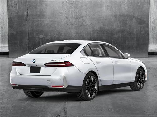 2026 BMW 530 i xDrive