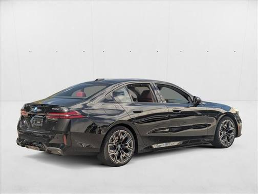 2026 BMW 550e 550e xDrive