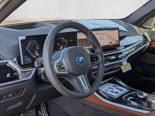 Skyscraper Grey Metallic 2026 BMW X5 PHEV xDrive50e