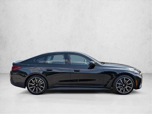 Black Sapphire Metallic 2026 BMW M440 i xDrive