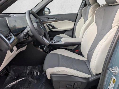 Cape York Green Metallic 2026 BMW X1 xDrive28i