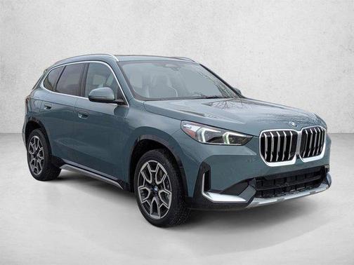 Cape York Green Metallic 2026 BMW X1 xDrive28i