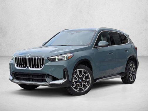 Cape York Green Metallic 2026 BMW X1 xDrive28i