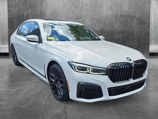 2022 BMW 750 i xDrive