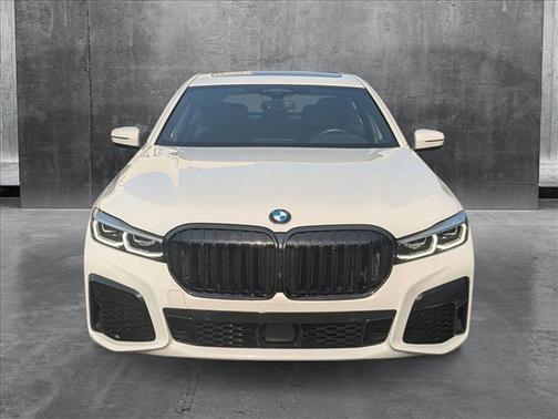 2022 BMW 750 i xDrive