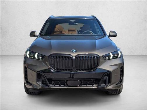 Manhattan Green Metallic 2026 BMW X5 xDrive40i