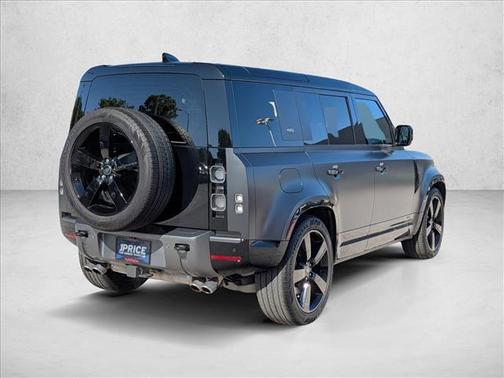 Carpathian Grey Premium Metallic 2024 Land Rover Defender 110 P525 Carpathian Edition