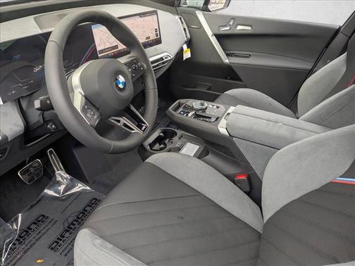 2026 BMW iX xDrive45