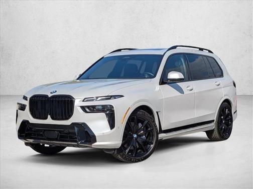Mineral White Metallic 2023 BMW X7 xDrive40i