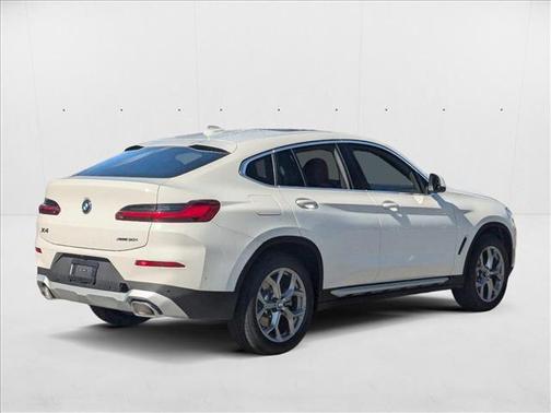 2025 BMW X4 xDrive30i