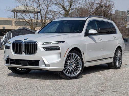 2024 BMW X7 xDrive40i