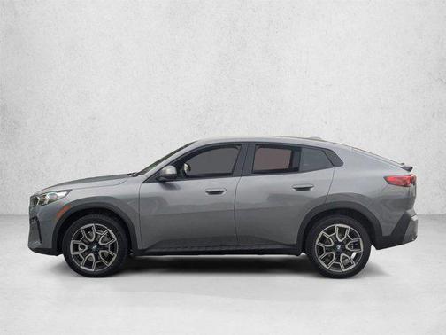 Skyscraper Grey Metallic 2026 BMW X2 xDrive28i