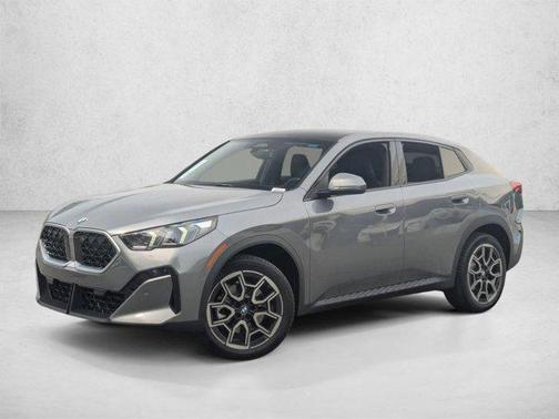 Skyscraper Grey Metallic 2026 BMW X2 xDrive28i