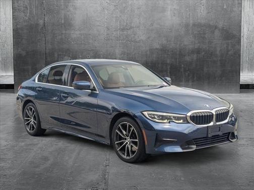 2022 BMW 330 xDrive