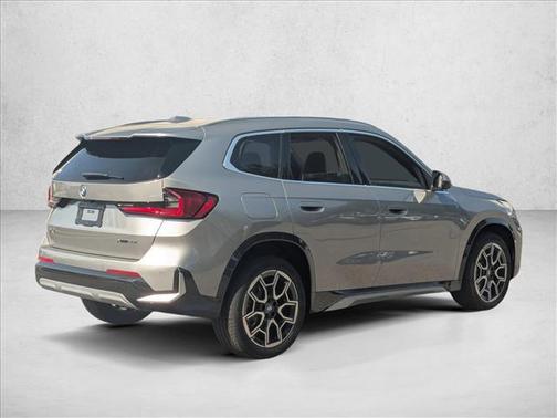 Space Silver Metallic 2025 BMW X1 xDrive28i