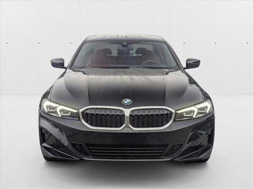 2025 BMW 330 i xDrive