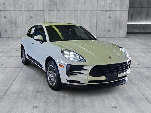 2021 Porsche Macan AWD