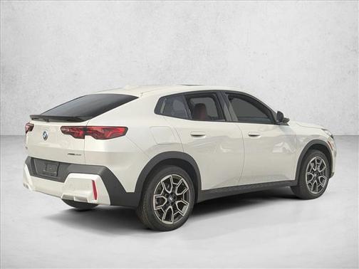 2026 BMW X2 xDrive28i