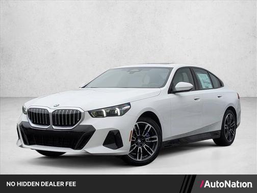 Alpine White 2026 BMW 530 xDrive