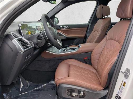 Alpine White 2026 BMW X5 xDrive40i