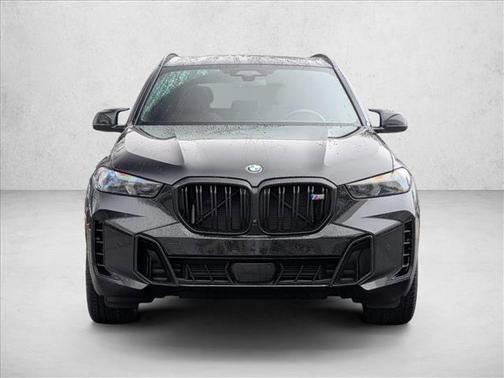 2024 BMW X5 M60i