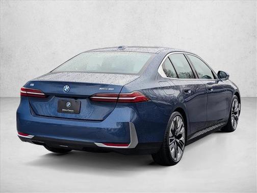 2026 BMW i5 xDrive40