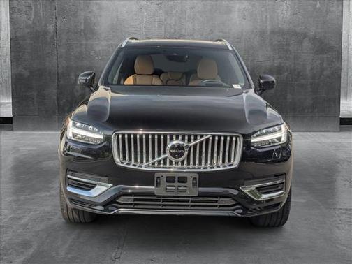 2022 Volvo XC90 Recharge Plug-In Hybrid T8 Inscription 6 Passenger