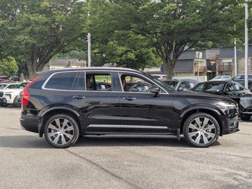 2022 Volvo XC90 Recharge Plug-In Hybrid T8 Inscription 6 Passenger