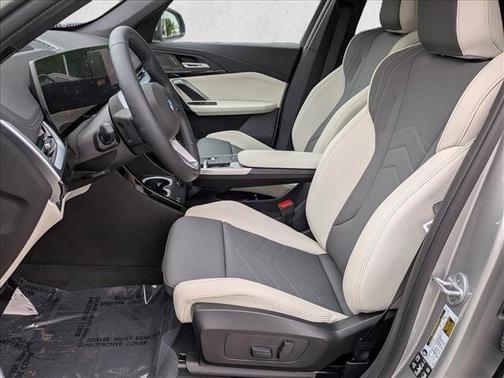 Space Silver Metallic 2026 BMW X1 xDrive28i