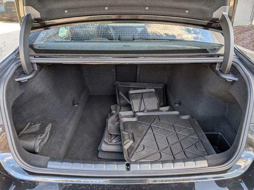 2023 BMW 760 i xDrive