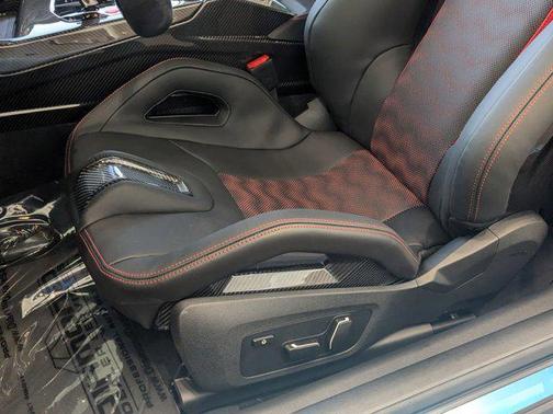 2025 BMW M4 Base