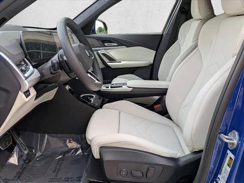 Portimao Blue Metallic 2026 BMW X1 xDrive28i