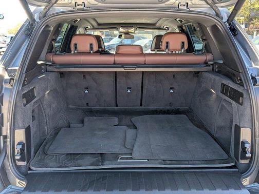 Skyscraper Grey Metallic 2024 BMW X5 xDrive40i