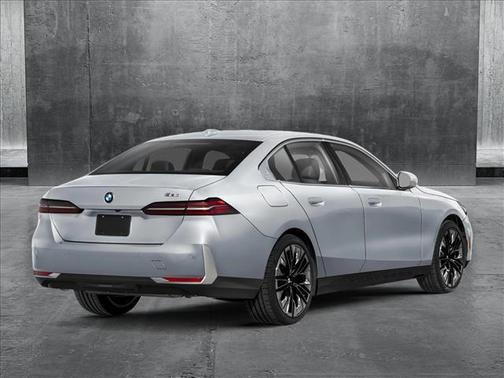 2026 BMW 530 i xDrive