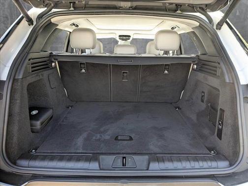 2024 Land Rover Range Rover Sport SE