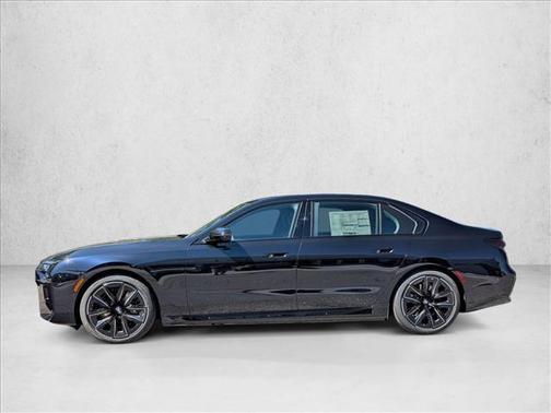 Carbon Black Metallic 2026 BMW i7 xDrive60