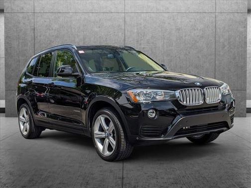 Photo 3 of 27 of 2017 BMW X3 sDrive28i