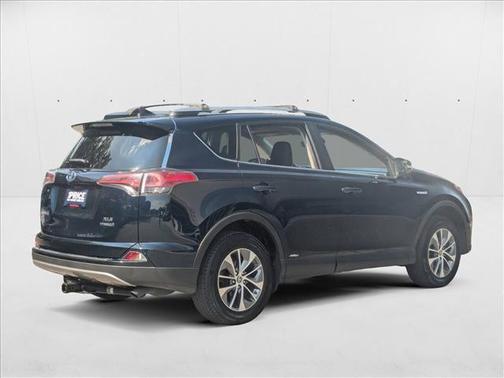 2018 Toyota RAV4 Hybrid XLE