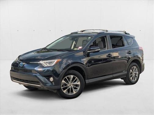 2018 Toyota RAV4 Hybrid XLE