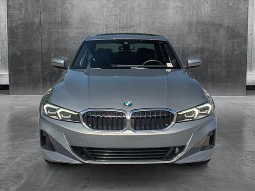 2024 BMW 330 i xDrive