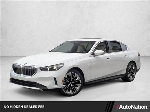 Alpine White 2026 BMW 530 xDrive