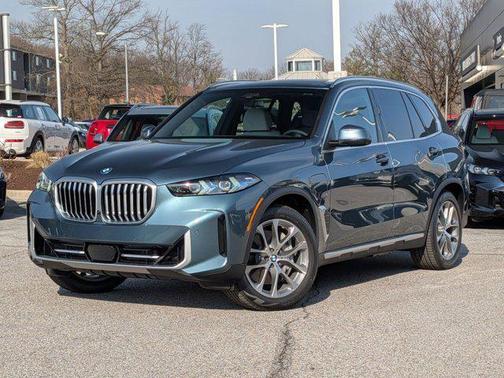 Blue Ridge Mountain Metallic 2026 BMW X5 PHEV xDrive50e