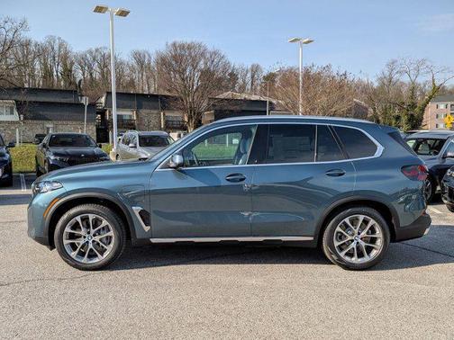 Blue Ridge Mountain Metallic 2026 BMW X5 PHEV xDrive50e