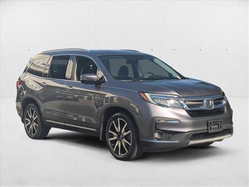 2021 Honda Pilot Touring 8-Passenger