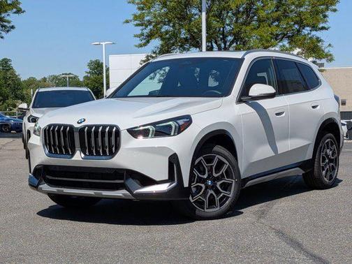 Alpine White 2026 BMW X1 xDrive28i