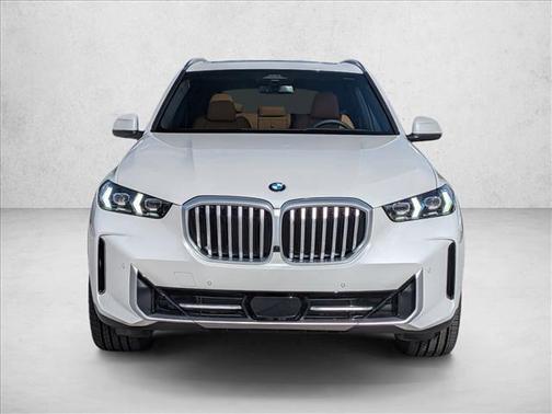 Mineral White Metallic 2026 BMW X5 xDrive40i