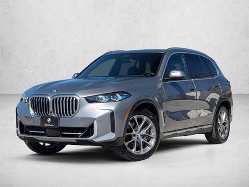 Skyscraper Grey Metallic 2024 BMW X5 PHEV xDrive50e