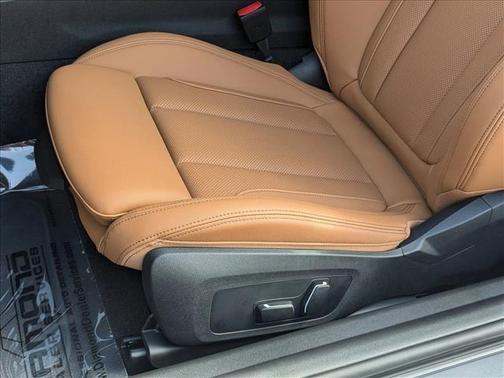 2025 BMW 230 i xDrive