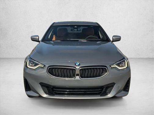 2025 BMW 230 i xDrive