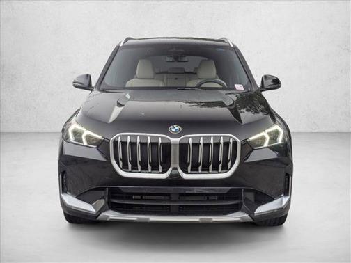 Black Sapphire Metallic 2025 BMW X1 xDrive28i